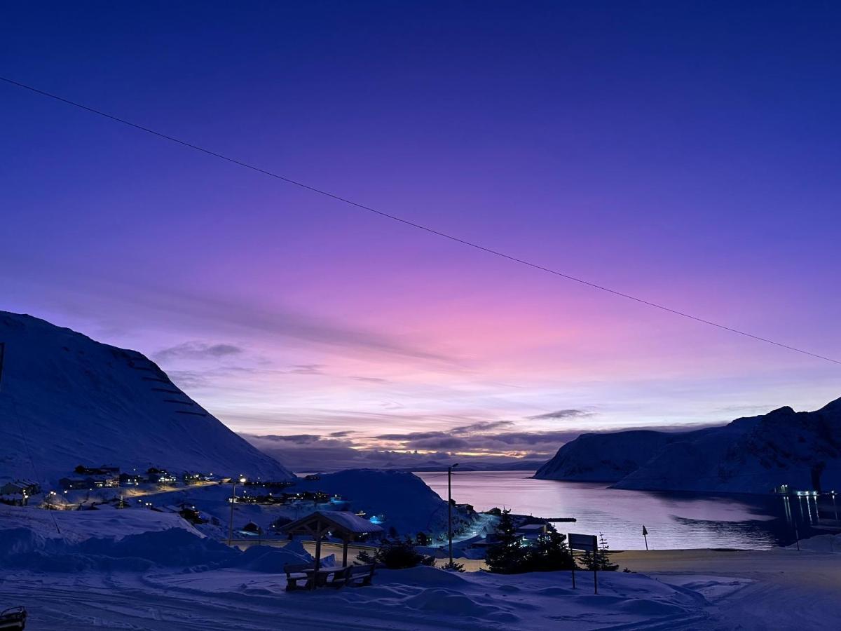 The View Hotel Honningsvag Exterior photo