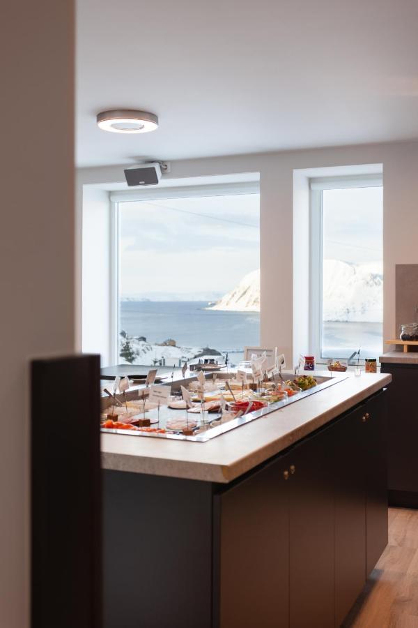 The View Hotel Honningsvag Exterior photo